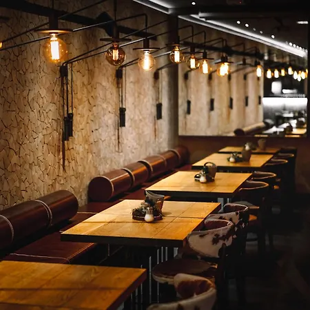 Slunecnice & Panorama Restaurace Farma ゲストハウス