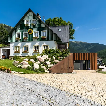 Casa de hóspedes Slunecnice & Panorama Restaurant Farma Špindlerŭv Mlýn