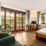 Gasthof Slunecnice & Panorama Restaurant Farma 3*