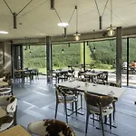 Slunecnice & Panorama Restaurant Farma Gasthof 3*