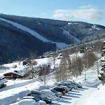 Slunecnice & Panorama Restaurant Farma Gasthof