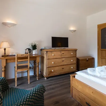 Pension Slunecnice & Panorama Restaurant Farma Guest house 3*