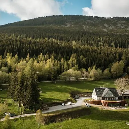 Pension Slunecnice & Panorama Restaurant Farma