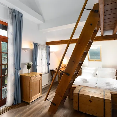 Pension Slunecnice & Panorama Restaurant Farma