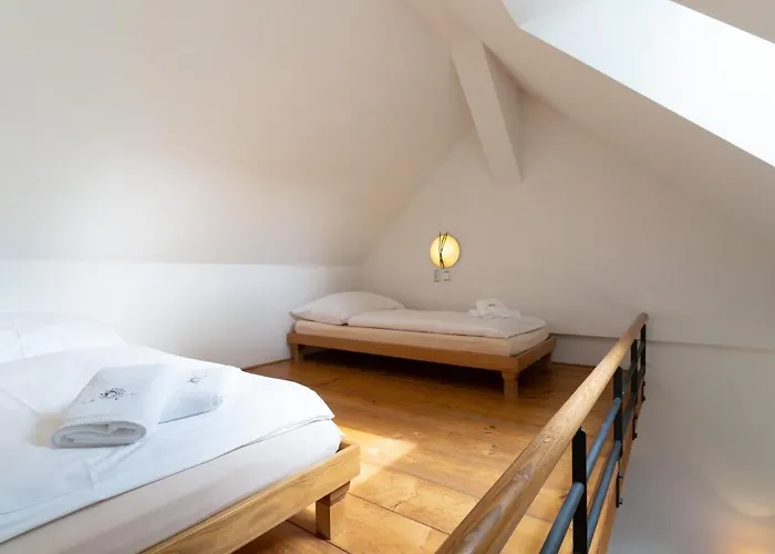 Гостьовий будинок Slunecnice & Panorama Restaurant Farma Шпіндлерув-Млин