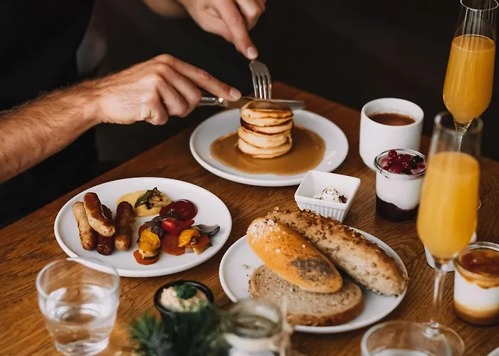 Гостьовий будинок Slunecnice & Panorama Restaurant Farma 3*