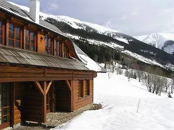 Slunecnice & Panorama Restaurant Farma Penzion Špindlerŭv Mlýn